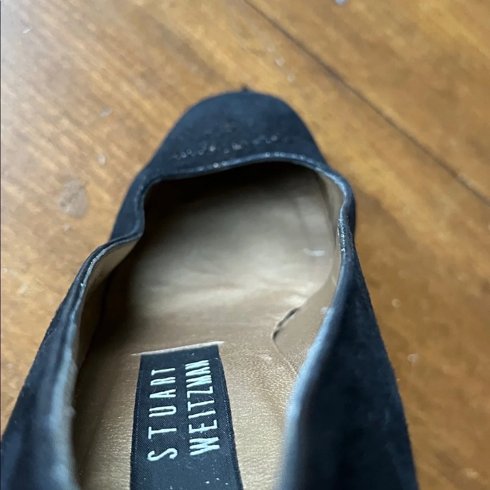 Stuart Weitzman Black Suede Heels Gold Tone Accents Sz 6.5B